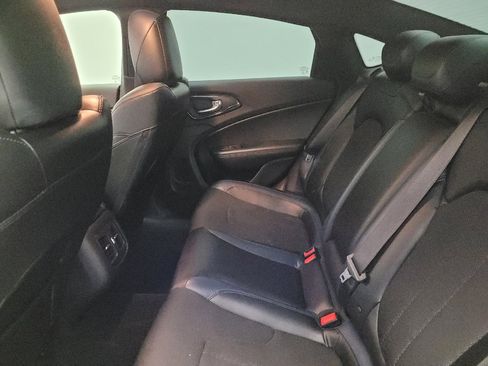 Used 2015 Chrysler 200 S w/ Navigation & Sound Group I FWD image 18