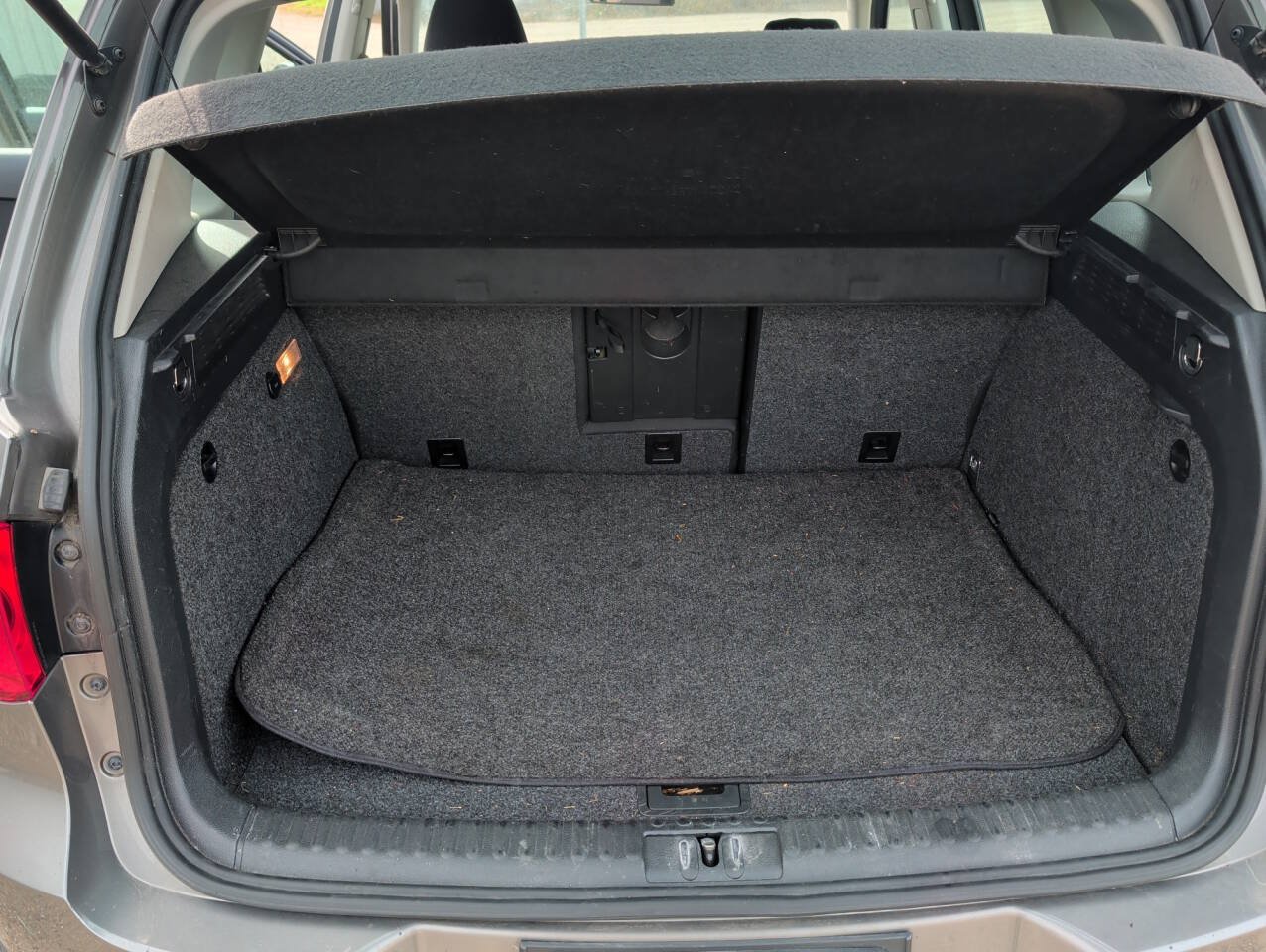 Used 2011 Volkswagen Tiguan S FWD image 23