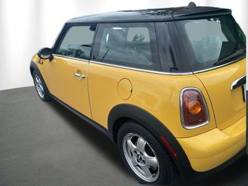 Used 2007 MINI Cooper Hardtop FWD image 6