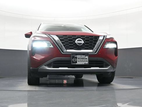 Certified 2023 Nissan Rogue SL w/ SL Premium Package AWD/4WD image 20