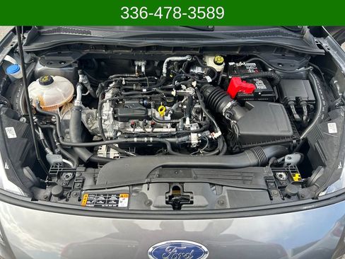 Used 2022 Ford Escape SEL w/ Technology Package FWD image 17