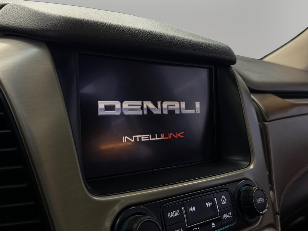 Used 2019 GMC Yukon XL Denali w/ Open Road Package RWD image 19