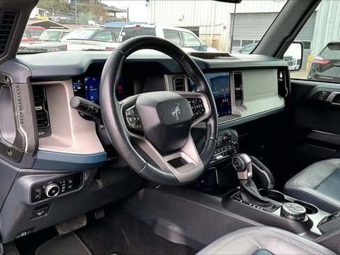 Used 2024 Ford Bronco Outer Banks image 18