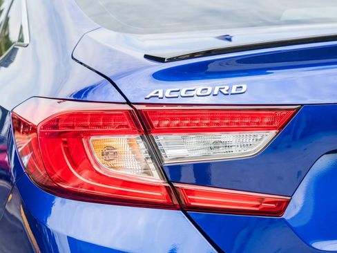 Used 2022 Honda Accord Sport Special Edition image 7