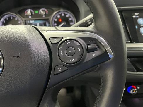 Used 2018 Buick Enclave Essence image 35