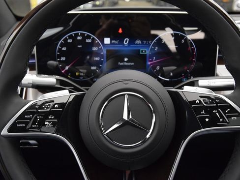 New 2026 Mercedes-Benz Maybach S 680 4MATIC image 24