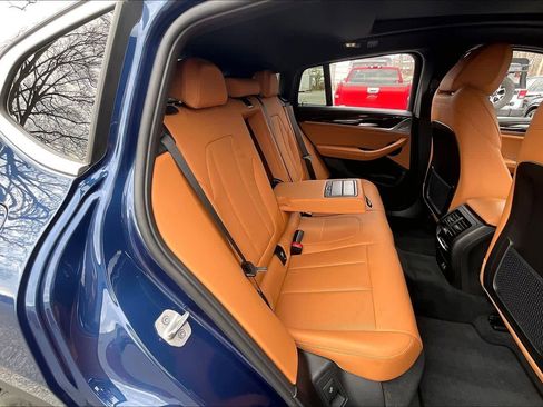 Used 2025 BMW X4 xDrive30i image 19