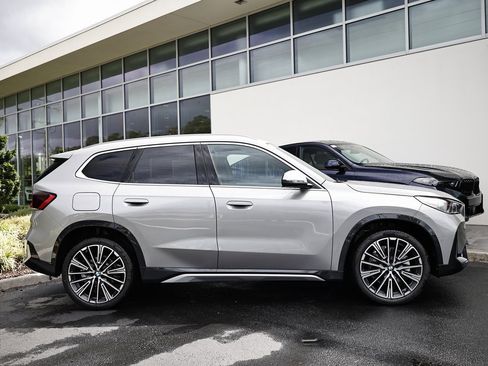 New 2026 BMW X1 xDrive28i w/ Convenience Package image 5