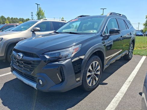 Certified 2023 Subaru Outback Limited AWD/4WD image 4
