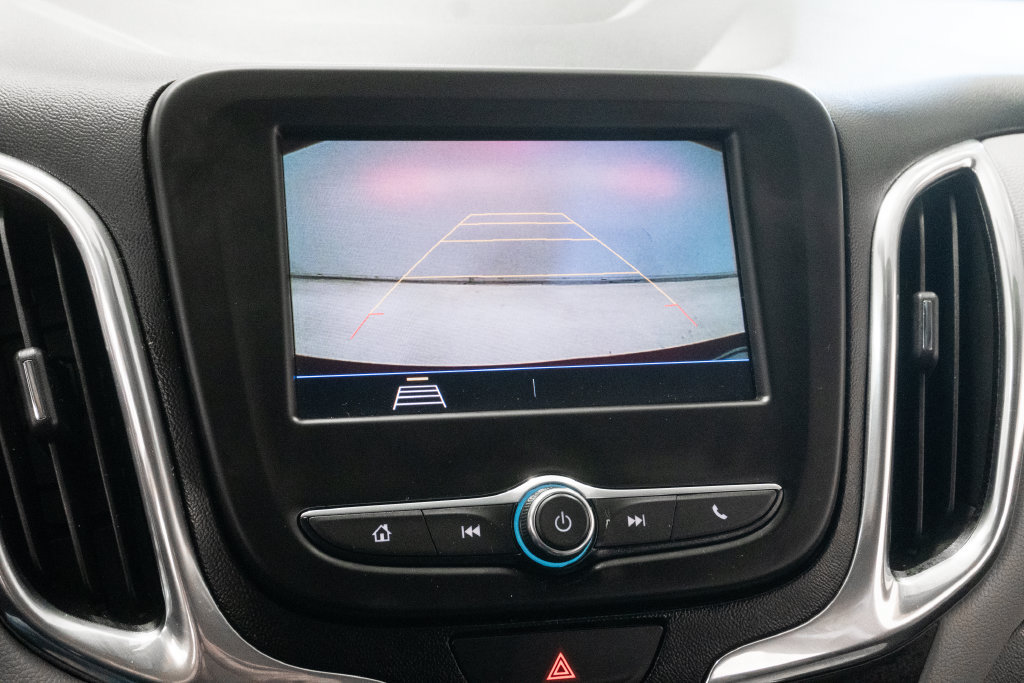 Used 2020 Chevrolet Equinox LS w/ LS Convenience Package FWD image 19