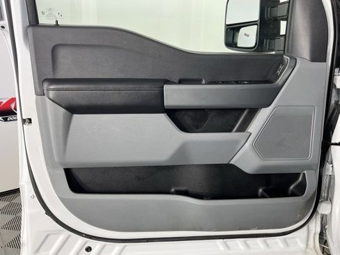 Used 2024 Ford F350 XLT image 22