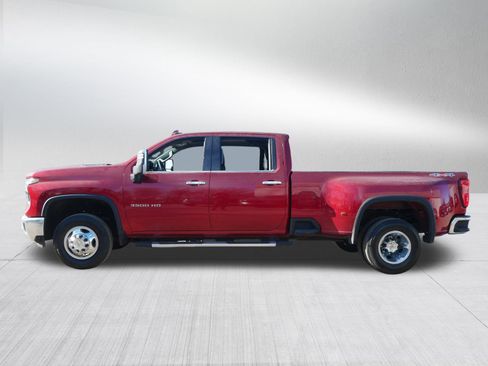 Used 2025 Chevrolet Silverado 3500 LTZ w/ LTZ Plus Package image 4