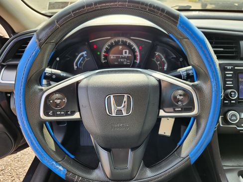 Used 2018 Honda Civic LX image 9