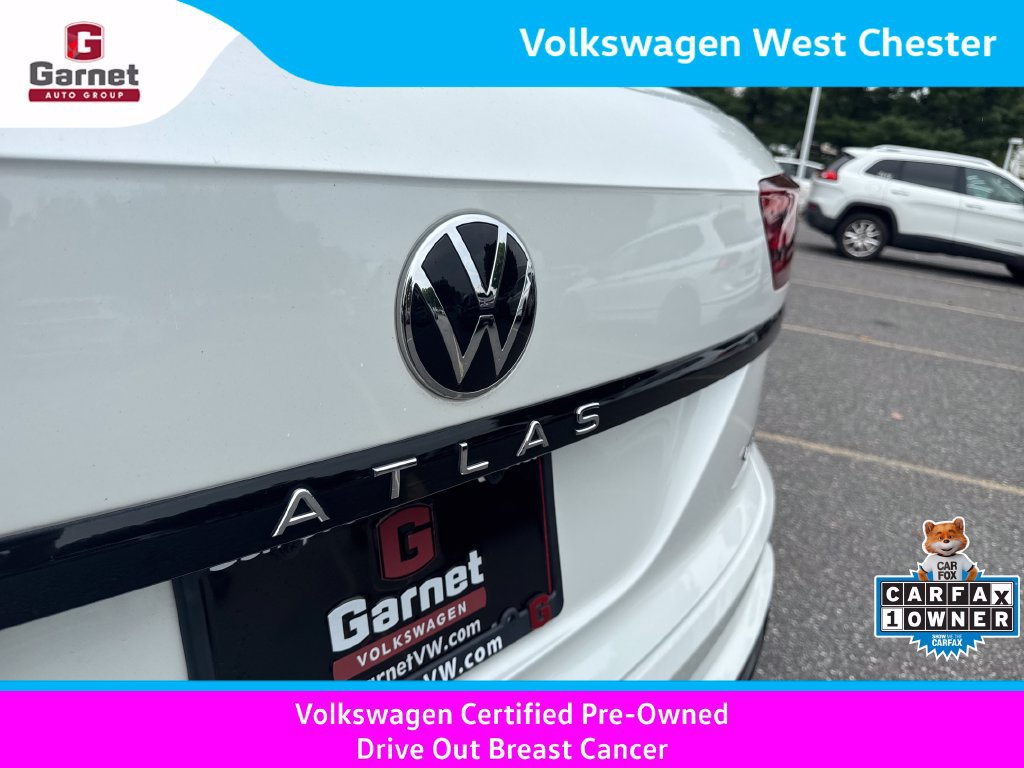 Certified 2023 Volkswagen Atlas Cross Sport SEL R-Line AWD/4WD image 37