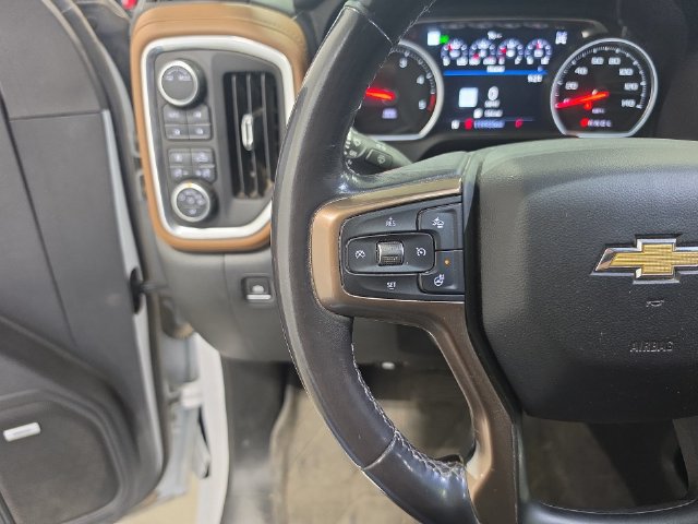 Used 2020 Chevrolet Silverado 2500 High Country w/ Z71 Off-Road Package AWD/4WD image 11