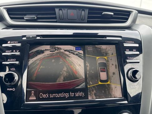 Used 2021 Nissan Murano SV image 18