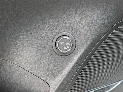 New 2026 Buick Envision Avenir image 12