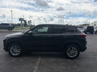 Used 2024 Chevrolet TrailBlazer LS w/ LS Convenience Package