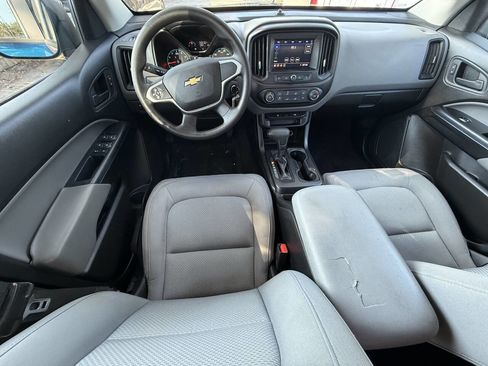 Used 2020 Chevrolet Colorado W/T w/ WT Convenience Package image 13