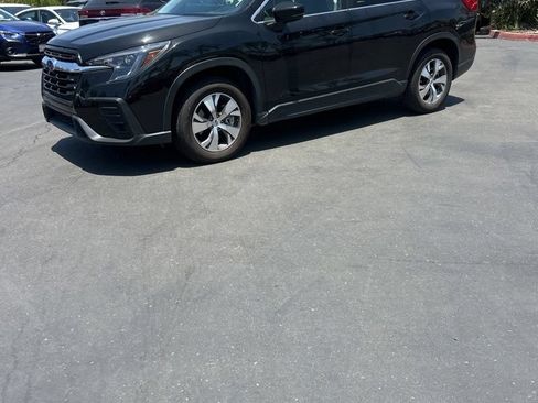 Used 2025 Subaru Ascent Premium AWD/4WD image 1