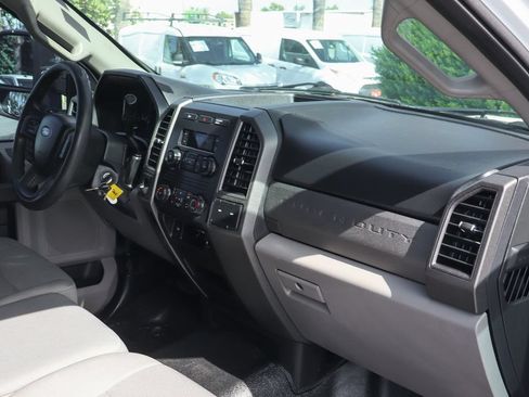 Used 2018 Ford F350 XL w/ Power Equipment Group RWD image 33
