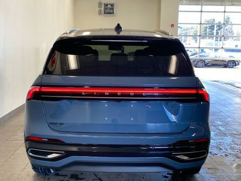 New 2026 Lincoln Nautilus Reserve image 6