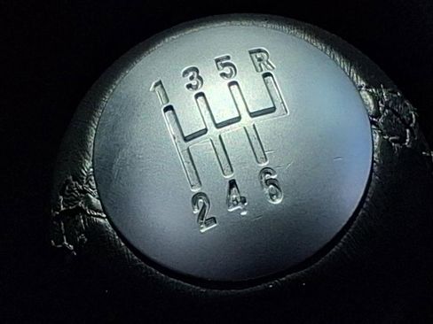 Used 2023 Dodge Challenger R/T w/ Plus Package image 18