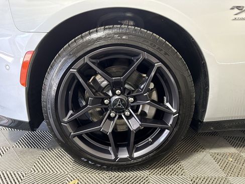 Used 2024 Dodge Charger R/T w/ Plus Group image 12