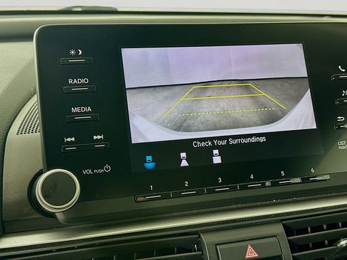 Used 2018 Honda Accord LX image 18