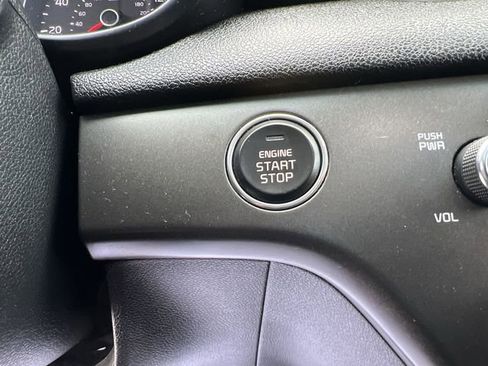 Used 2017 Kia Sportage EX w/ EX Technology Package image 19