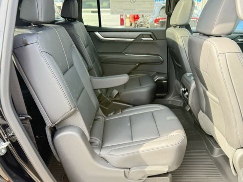 New 2025 GMC Acadia Elevation w/ Elevation Premium Package image 15