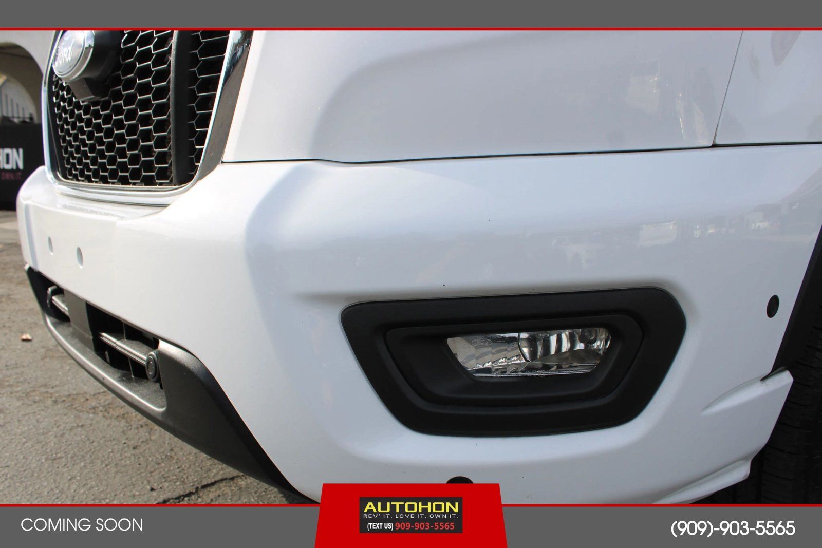Used 2024 Ford Transit 350 XLT RWD image 4
