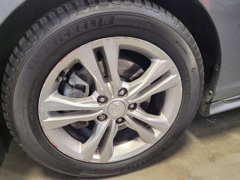 Used 2018 Hyundai Sonata Sport FWD image 31