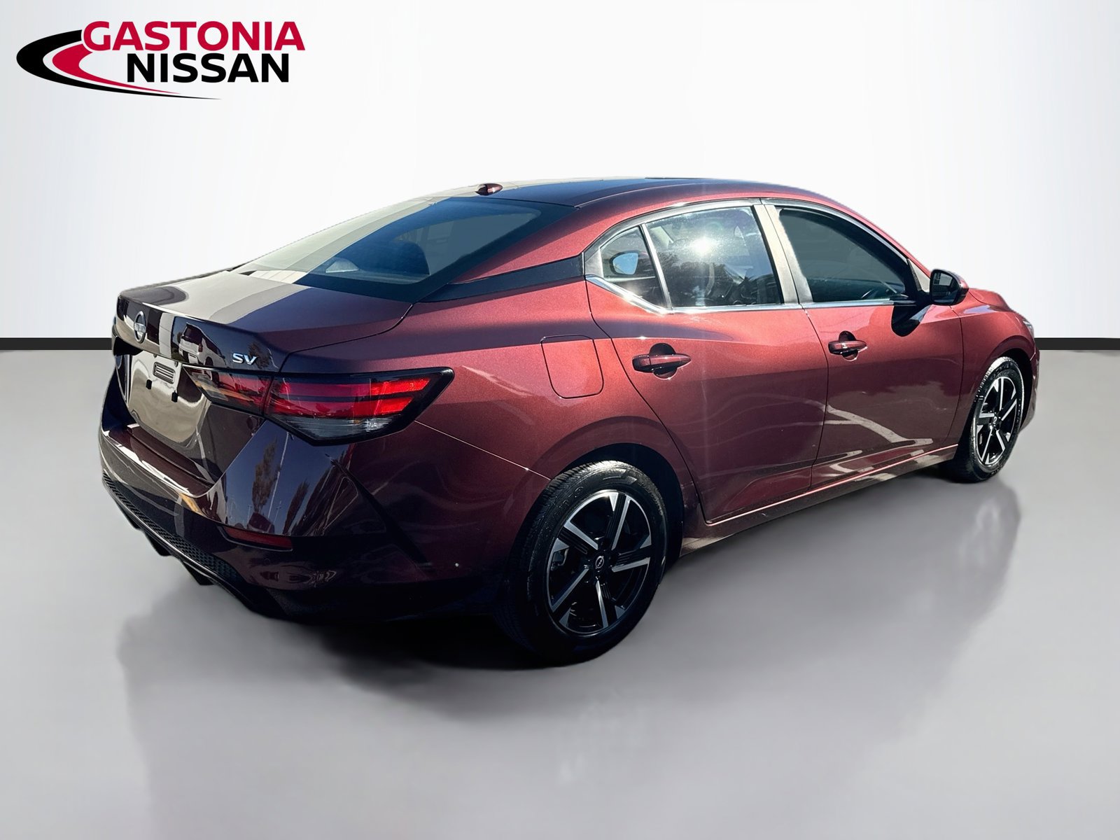 Used 2024 Nissan Sentra SV FWD image 9