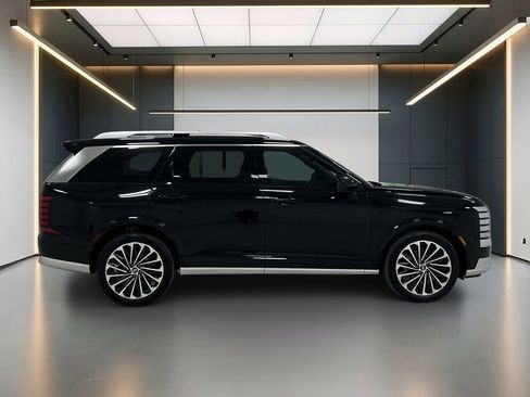 Certified 2026 Hyundai Palisade Calligraphy AWD/4WD image 8