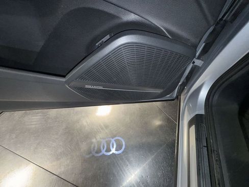 Used 2018 Audi Q5 Prestige w/ Prestige Package image 18