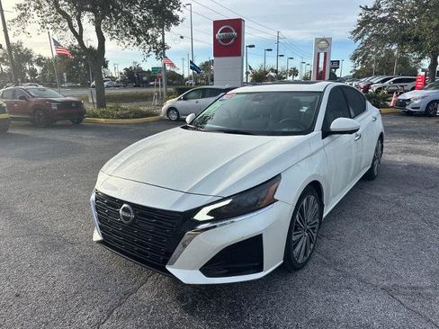 Certified 2023 Nissan Altima 2.5 SL image 2