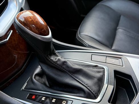 Used 2014 Cadillac SRX Luxury FWD image 19