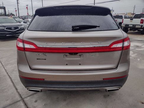 Used 2018 Lincoln MKX Reserve image 5