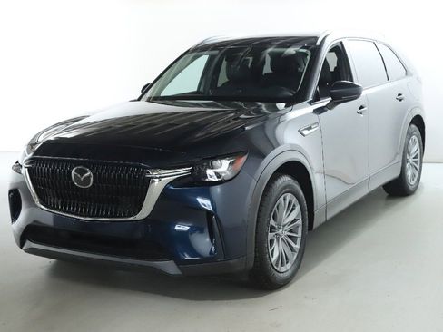 Used 2024 MAZDA CX-90 Plug-In Hybrid w/ Preferred AWD/4WD image 3