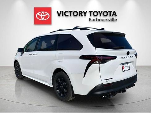 New 2026 Toyota Sienna XLE Woodland Edition AWD/4WD image 3