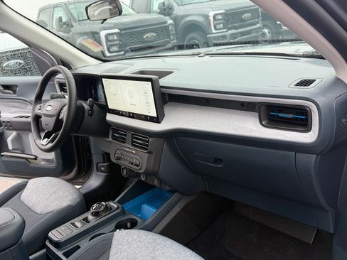 New 2026 Ford Maverick XLT w/ Equipment Group 301A image 17