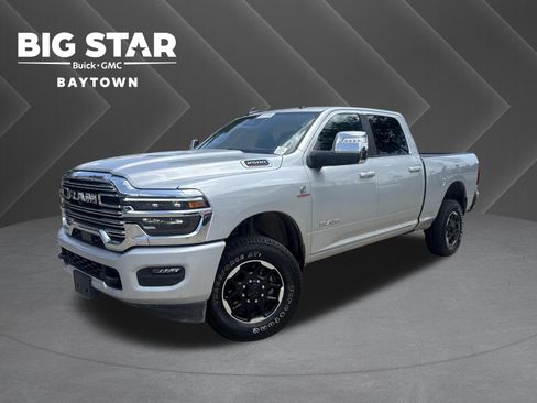 Used 2026 RAM 2500 Laramie AWD/4WD image 1