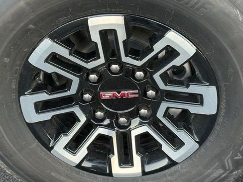 New 2026 GMC Sierra EV Elevation image 12