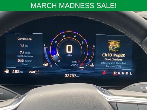 Used 2025 Chevrolet Traverse Z71 image 16