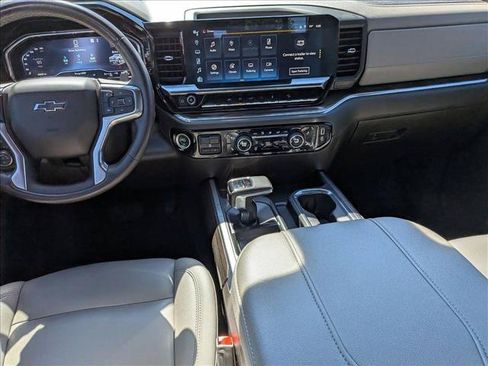 Used 2023 Chevrolet Silverado 1500 RST w/ Convenience Package II AWD/4WD image 16