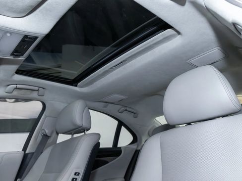 Used 2014 Lexus LS 460 image 18