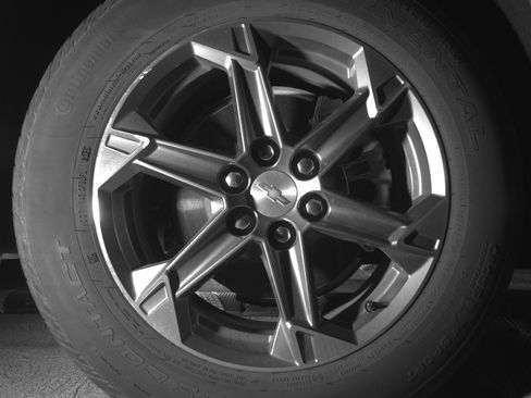 Used 2025 Chevrolet Blazer LT FWD image 13