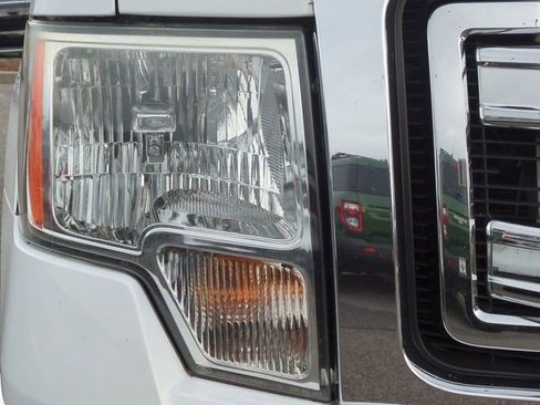 Used 2013 Ford F150 XLT w/ Mid Equipment Group image 9