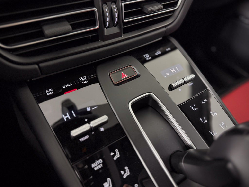New 2026 Porsche Macan GTS AWD/4WD image 23